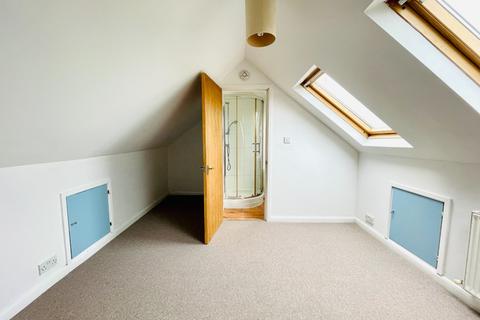 58 Moordown, London, SE18 3NQ