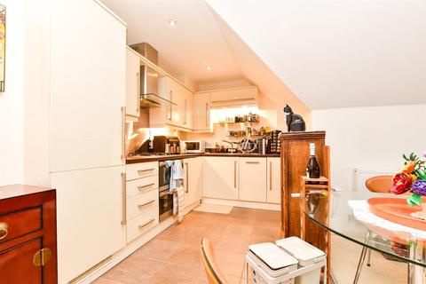 2 bedroom apartment for sale, Reigate Hill, Reigate, Surrey