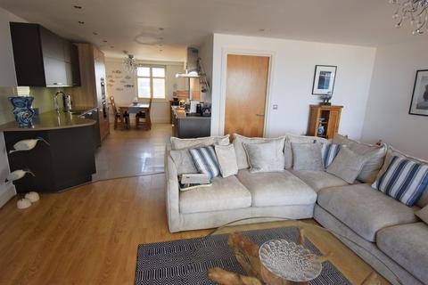 2 bedroom apartment for sale - 10 The Court House, The Croft, Tenby