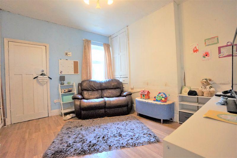 Vicarage Road, Wednesbury 2 bed end of terrace house £130,000