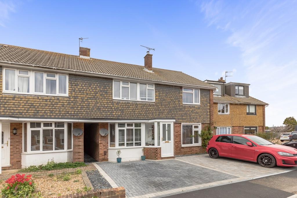 Mill Close, Portslade, Brighton, BN41 3 bed terraced house £425,000