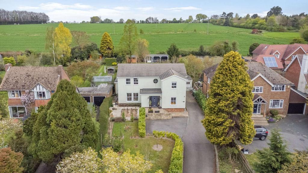 Chart Road Sutton Valence 5 Bed Detached House £1 200 000