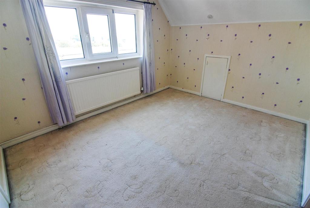 Springbank, Darfield, BARNSLEY 4 bed detached bungalow for sale £200,000