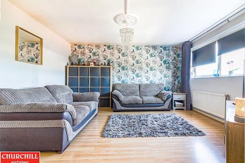 43 Lynwood Close, London, E18 1DP