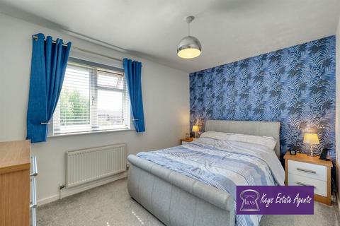 58 Copplestone Grove, Stoke-on-trent, ST3 5UD