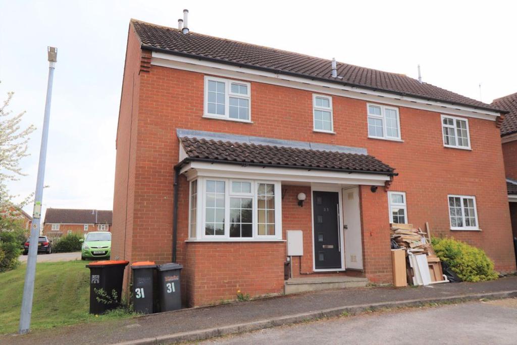 Fyne Drive, Linslade 2 bed house £895 pcm (£207 pw)