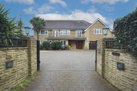 7 bedroom detached house for sale - Church Lane, Loughton
