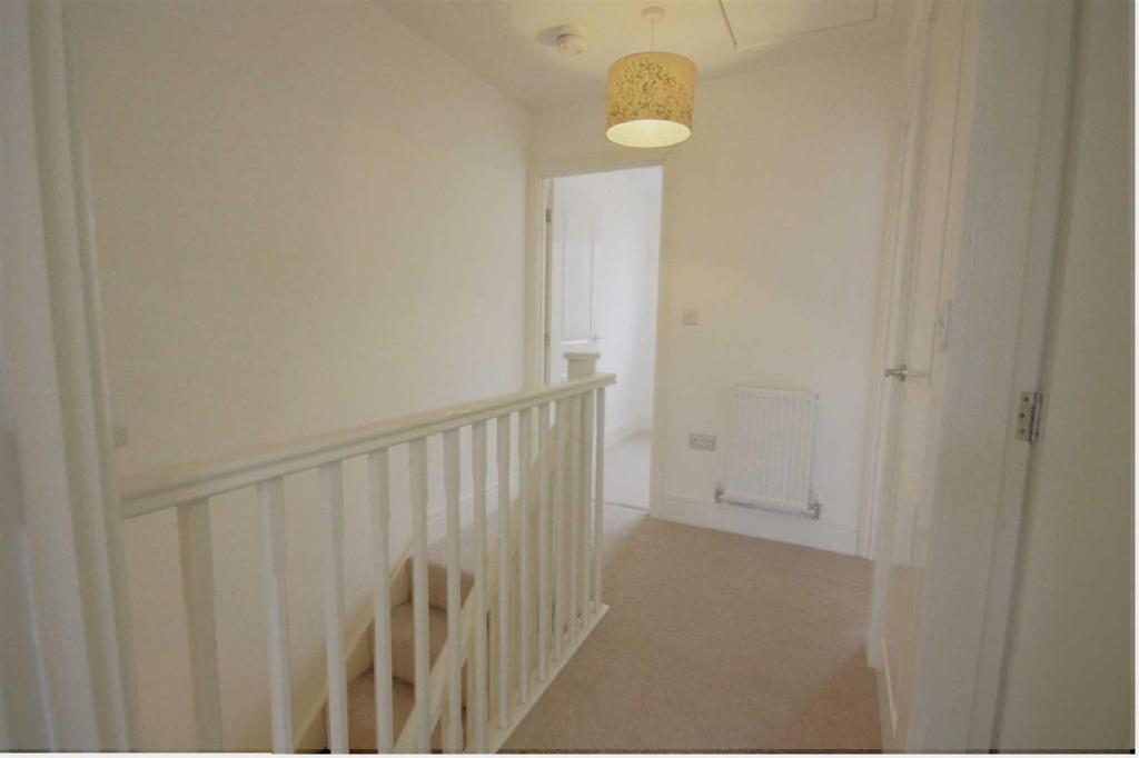 70 Deerfield Close - Staircase 2