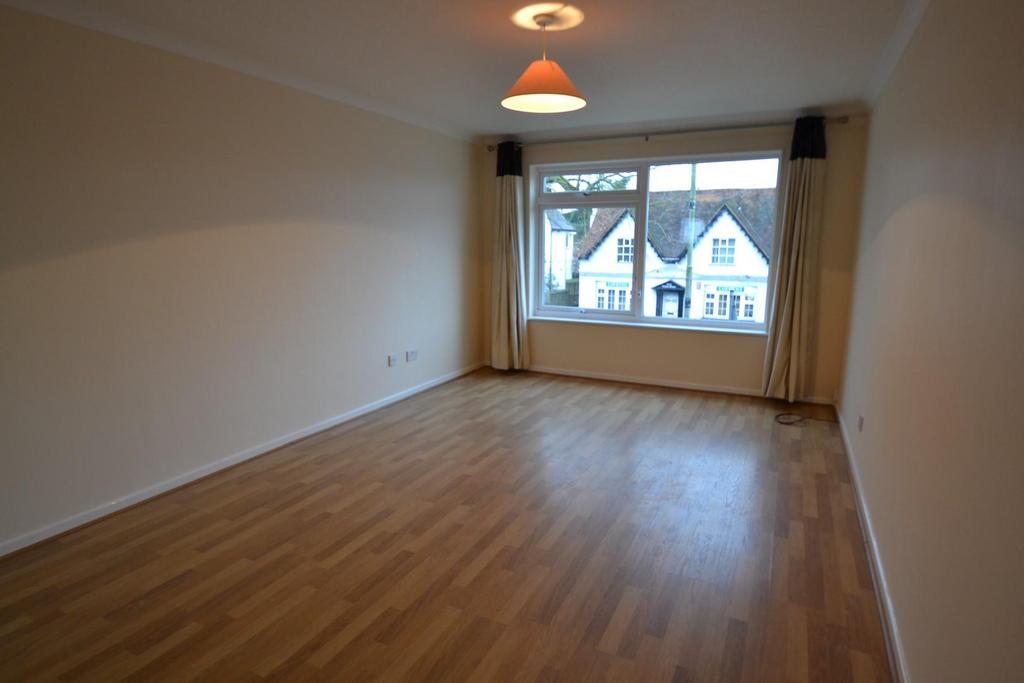 Ashleigh Court, Rawdon Drive,Hoddesdon,Hertfordshire 2 bed apartment to