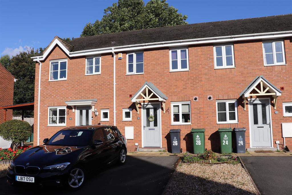 Rough Brook Road, Rushall, Walsall 2 bed townhouse £750 pcm (£173 pw)