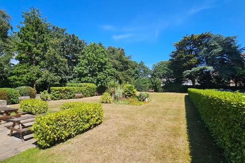 2 bedroom apartment to rent, Bourne Pines - Christchurch Road, Bournemouth