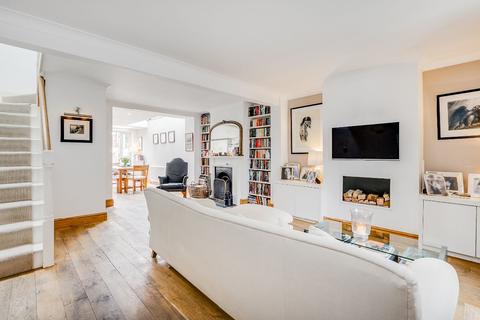 46 Station Road, London, SW13 0LP