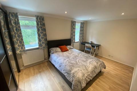 1 bed room for rent in Southwold, Bracknell, Berkshire, RG12