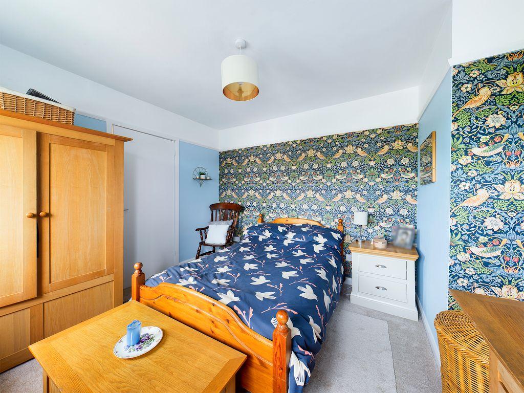 Bedroom 1 (Double)