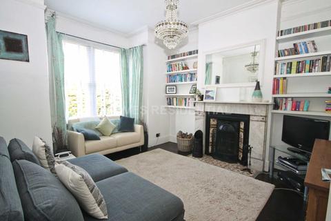 135 Elm Road, New Malden, KT3 3HP