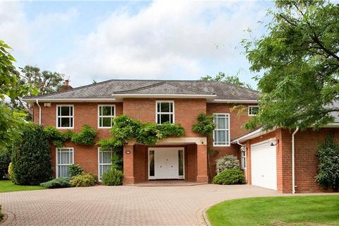 5 bedroom detached house to rent, Penates, Littleworth Common Road, Esher, Surrey, KT10