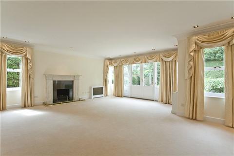 5 bedroom detached house to rent, Penates, Littleworth Common Road, Esher, Surrey, KT10