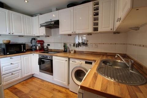 8 Kentish Road, Belvedere, DA17 5BN