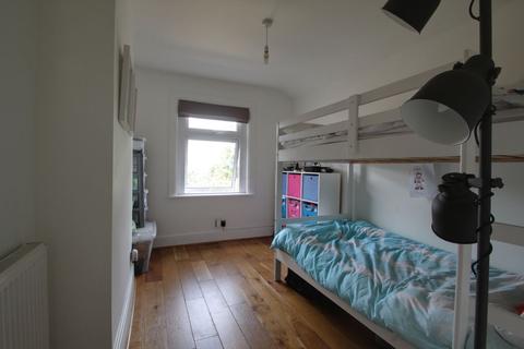 8 Kentish Road, Belvedere, DA17 5BN