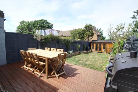 8 Kentish Road, Belvedere, DA17 5BN