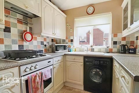 2 Beaver Close, Eaton Socon, St Neots, PE19 8LA