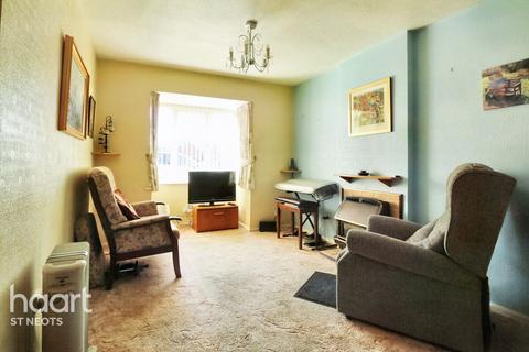 2 Beaver Close, Eaton Socon, St Neots, PE19 8LA