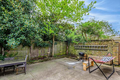 8 Upper Butts, Brentford, TW8 8DA