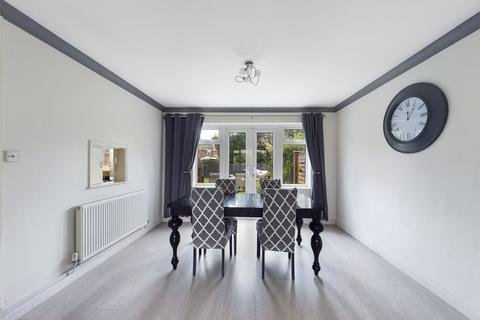 9 Mill Lane, Brockworth, Gloucester, GL3 4QQ