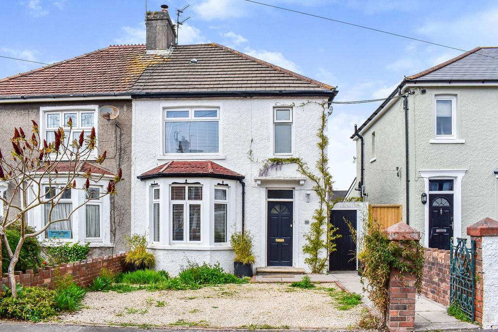 Brynteg Avenue, Bridgend, Bridgend County. CF31 3EN 3 bed semidetached