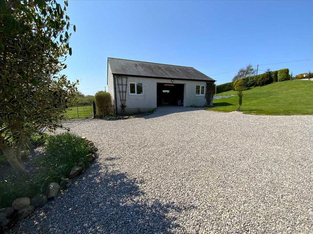 Double Garage