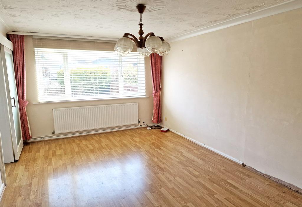 Graham Road, Bicester, Oxfordshire 2 bed bungalow £270,000