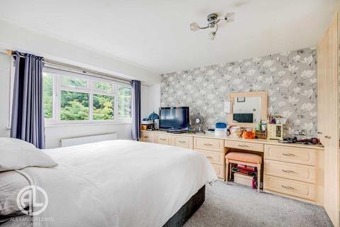 2 Pyms Close, Letchworth Garden City, SG6 1DP