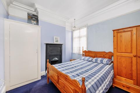 19a Station Parade, London, W5 3LD