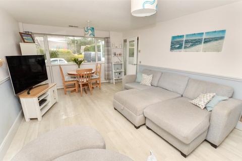 2 bedroom bungalow for sale, Uplands Road, West Moors, Ferndown, Dorset, BH22