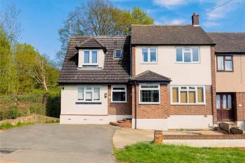 4 bedroom end of terrace house for sale - Outwood Common Road, Billericay, Essex, CM11