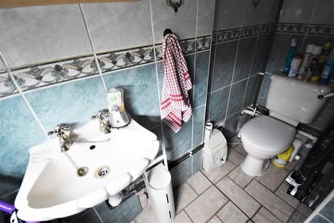 12 Austen Close, Tilbury, RM18 8DB