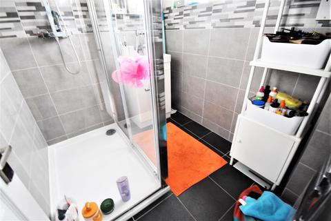 12 Austen Close, Tilbury, RM18 8DB