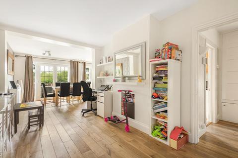 205 White Horse Hill, Chislehurst, BR7 6DH