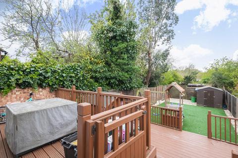 205 White Horse Hill, Chislehurst, BR7 6DH