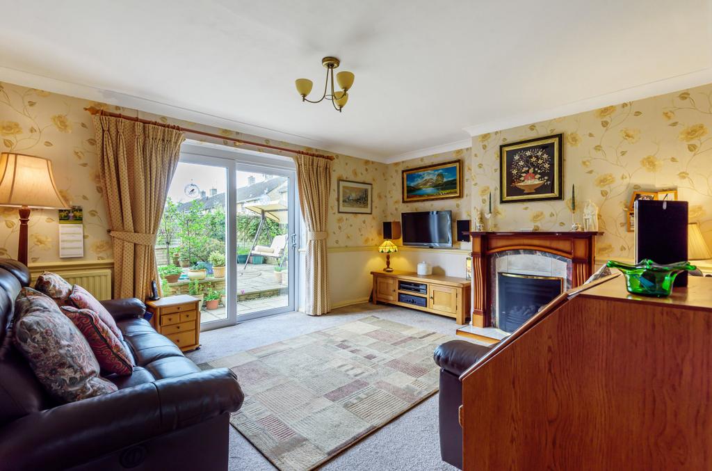 Kingshill, Cirencester, Gloucestershire, GL7 4 bed semidetached house