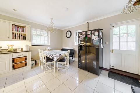 4 bedroom detached house for sale, Bassett Green Road, Chilworth, Southampton, Hampshire, SO16