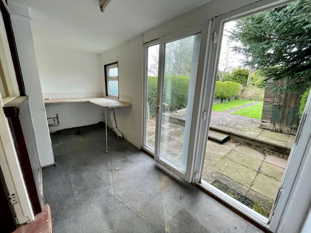 185 Mapleton Road, Hall Green, Birmingham, B28 9RL 3 bed terraced house