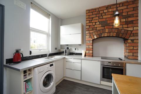 77 Duncan Road, Sheffield, S10 1SN