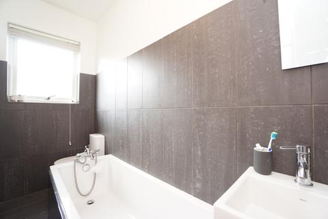 77 Duncan Road, Sheffield, S10 1SN