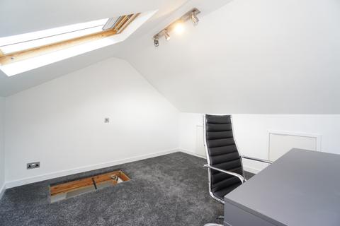 77 Duncan Road, Sheffield, S10 1SN