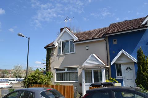 4 bedroom end of terrace house to rent - GABLE ROAD