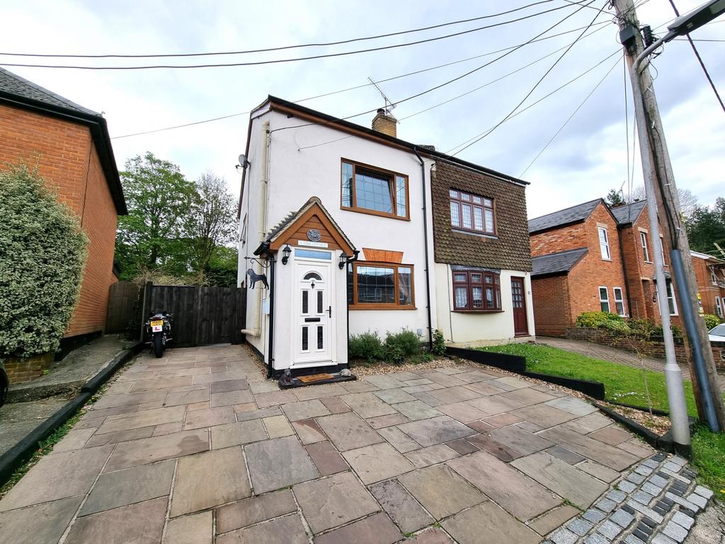 High Street, Little Sandhurst... 4 bed semidetached house £570,000