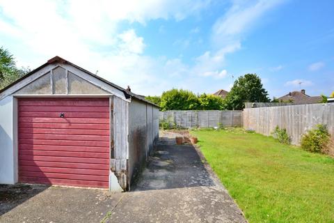 25 Porter Road, Poole, BH17 7AN