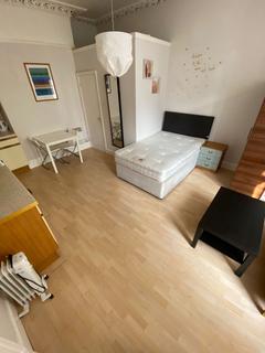 1 bedroom flat to rent, Flat 8, Headingley Lane, Headingley, Leeds, LS6 1AA