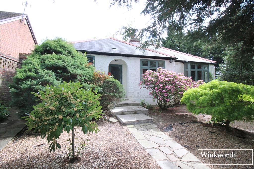 Potters Lane, Borehamwood... 2 bed bungalow £800,000